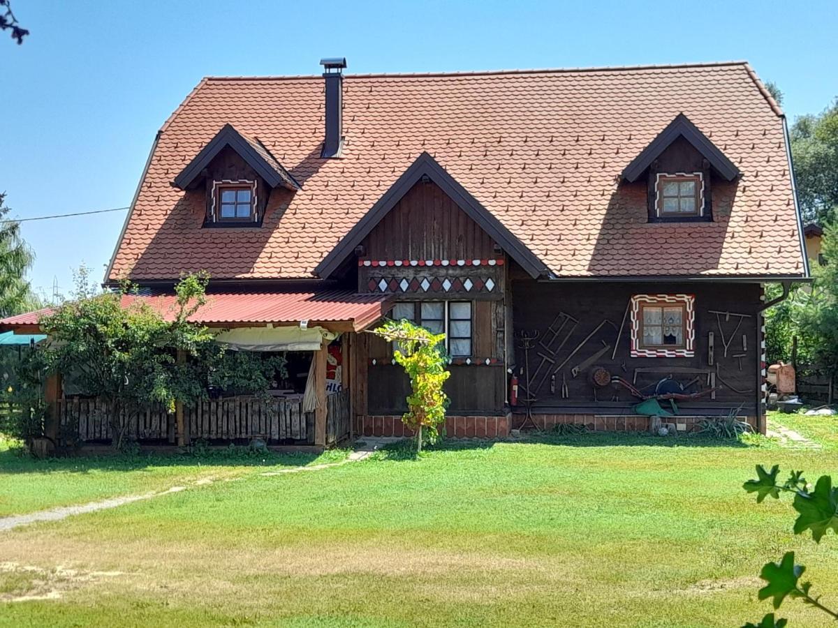 Rooms Ma La Karlovac Bagian luar foto